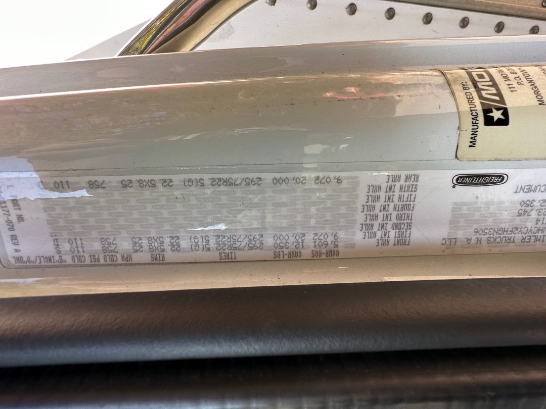 2015 FREIGHTLINER M2 Box Truck - Image 19